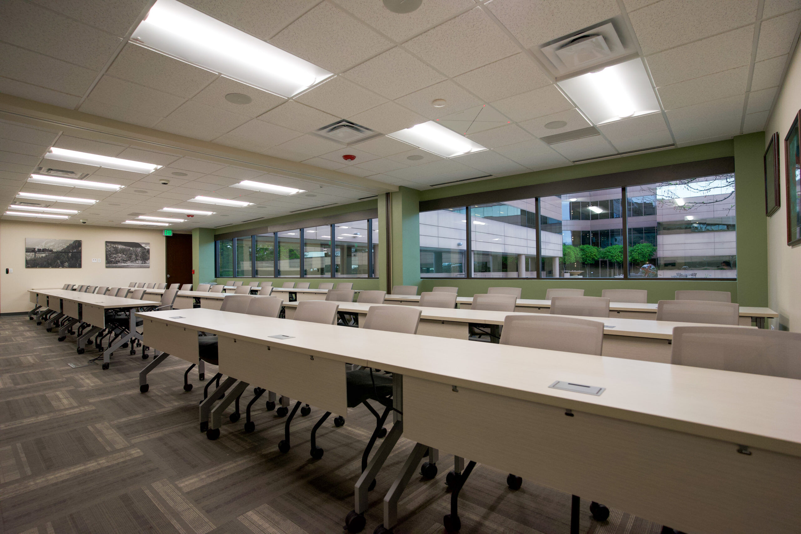 C6FA3F1E-DFF9-432D-B35A-27B6F5D026BA_1_100_o